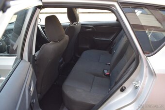 Toyota Auris 1.3VVT-i/ČR/1MAJITEL/MANUÁL/AC - 11