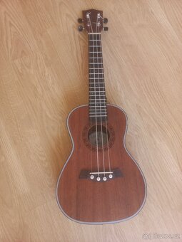 Koncertní ukulele - 11