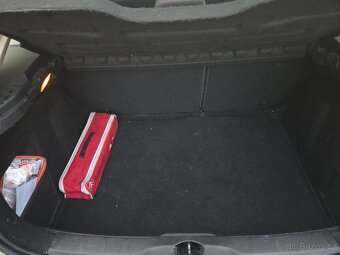 2008 Citroen C4 - hatchback - 11