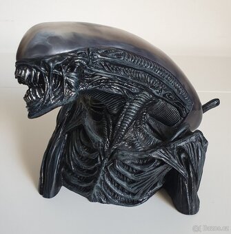 Alien votrelec zbierka - 11