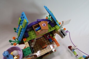 LEGO Friends 41335 Mia a její domek na stromě - 11