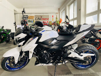 SUZUKI GSX-S 750, 2019 = TOP STAV/ STK A PŘIHLÁŠENÍ V CENĚ - 11