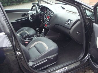Kia Ceed 1.6crdi 94kw 2013 top výbava - 11