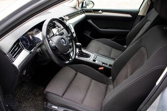 Volkswagen Passat Variant 2.0 TDI BMT Comfortline DSG - 11