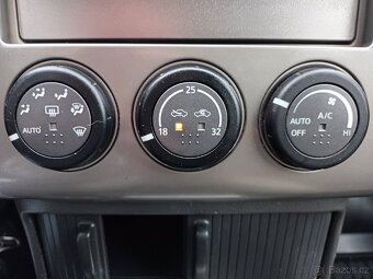 Nissan X-trail 2.5i 121KW 4x4 tažné zařízení... - 11