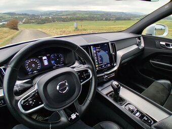 Prodám Volvo XC60 D4 AWD R-design - 11