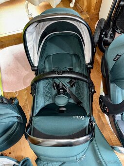 Kočárek egg 2 kompletní výbava - 11