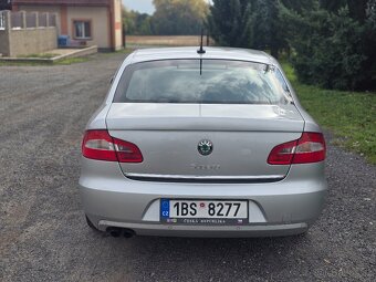 Skoda Superb 1.8i 2009 - 11