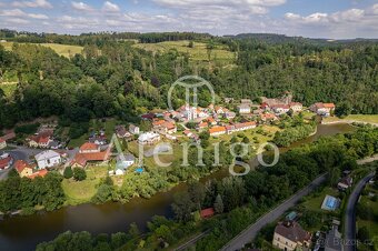 Prodej  bytový dům , 1 300 m2 - okres Benešov, ev.č. 25081 - 11