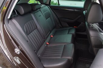 Škoda Superb Combi 2.0 TDI 190k 4x4 L K DSG - 11