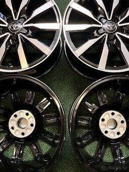 5x114,3 R18 Toyota Corolla 2019+ Alu disky - TOP STAV - 11