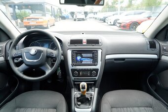 Škoda Octavia 1.6 TDI kombi - 11