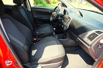 HYUNDAI i20 2013 1,2 63kw INCLUSIVE PLUS - 11