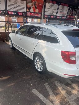 Škoda Superb facelift - 11