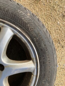 Volvo V70 I 15" kola 4 ks + zimni pneu na dojezd [REZERVACE - 11