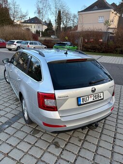 Škoda Octavia 2.0 TDI 110KW Laurin&Klement - 11