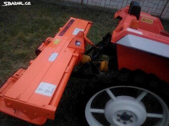Malotraktor Kubota XB 1 - 11