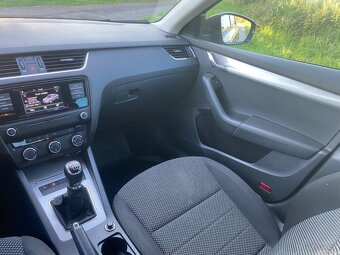 Š.Octavia III 1.4 TSi 110kW / kup ČR 2016 /nájezd 113 tis.KM - 11