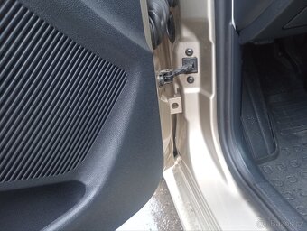 Škoda fabia 1.2Htp , 47kW , najeto 43300km ,bez rezu - 11