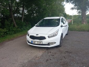 Kia ceed 1.6 crdi kombi 2014 - 11