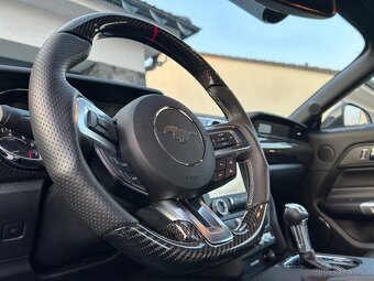 Ford Mustang 5.0Ti-VCT V8 GT nové v ČR 9900km - 11