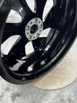 TOP origo sada R22 Audi Q7, Q8 E-tron - 11