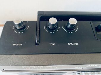 Radiomagnetofon RFT SKR 700, rok 1987 - 11