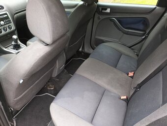 Ford Focus HHDA1W - 11