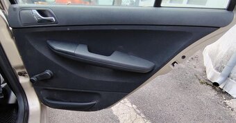 prodám veškeré ND ze Škoda Fabia kombi 1.2 47kw - 11