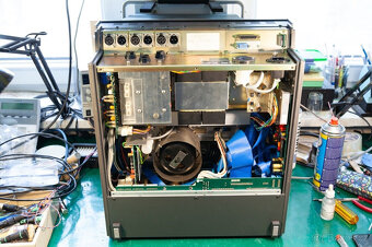 STUDER A810 KOMPLETNÍ TOP + LED MĚŘIČ VU - 11