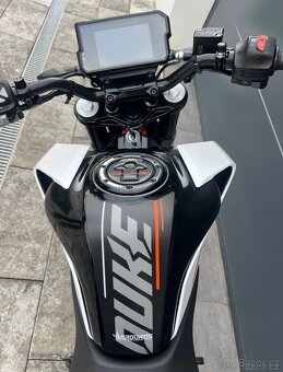 KTM Duke 390 r.v. 21 - 11