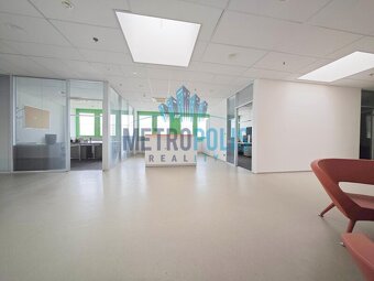 Nabídka pronájmu obchodních prostor Zličín, 700m2 - 11