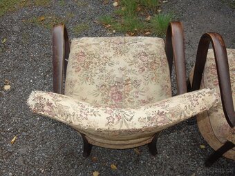 Dvě křesla Halabala , cena je za obě dohromady - 11