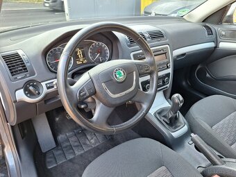 Škoda Octavia 1.6 TDi 77KW S.Kniha, Tažné zař. Ambi. Kombi - 11