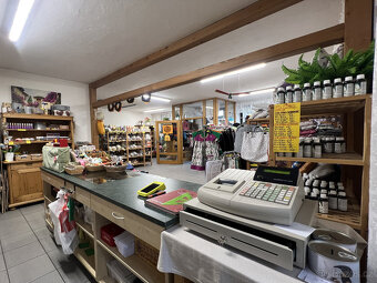 Prodej komerčního objektu v historickém centru Žamberka - 11