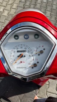 Skútr BEELINE ESTATE 50 2T - 11