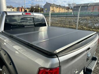 Dodge RAM 1500 5.7 HEMI 4x4 - 11