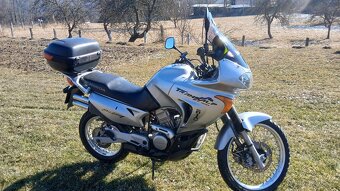 Honda Transalp XL650V - 11