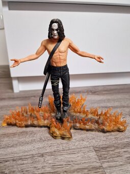 Filmové akční figurky, sošky Batman, Marvel, Barbar Conan.. - 11