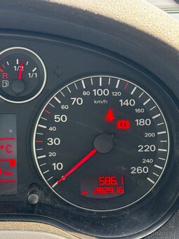Audi A3 Sportback 8P 2.0 TDI 103 kW • 2005 • Olomouc - 11