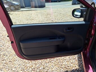 Renault Twingo 1.2i 16V 55KW Polokabriolet, S.kniha - 11