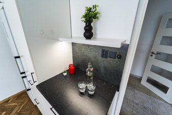 Podhradí, prodej bytu 2+kk po rekonstrukci 43 m2 - 11