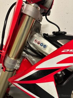 Honda CRF250R - 11