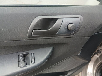 Škoda Fabia Com 1.4i Jen 96.000 Km KLIMA - 11