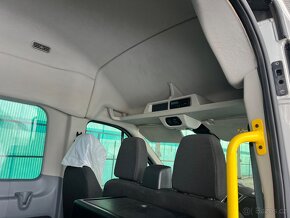 Ford Transit,  2.2tdci kamera 18 mist - 11