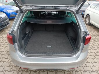 VW Passat GTE Variant 1.4TSI 160kW DSG - Zálohováno - 11