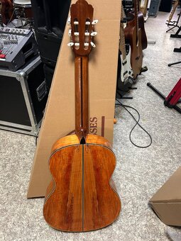 Pekne el a el. ak. Kytary PRS SE a Squier + efekty - 11