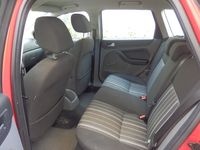 Ford focus kombi 1,6 TDCI - 11