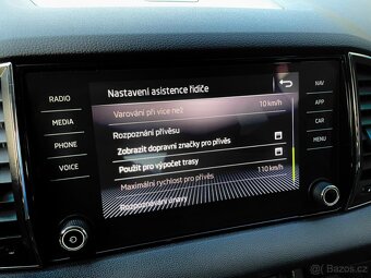 Škoda Karoq 1.0 TSi Ambition Plus - nová TK - tažné - výbava - 11