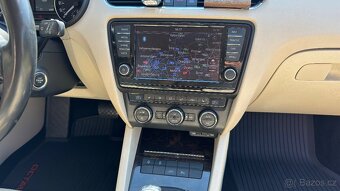 Škoda Octavia III Combi 2.0 TDI 110 kW DSG - 11
